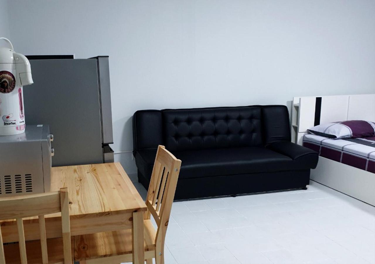 ห้องพักรายวัน เมืองทองธานี เรือนศรีตรัง Appartement *