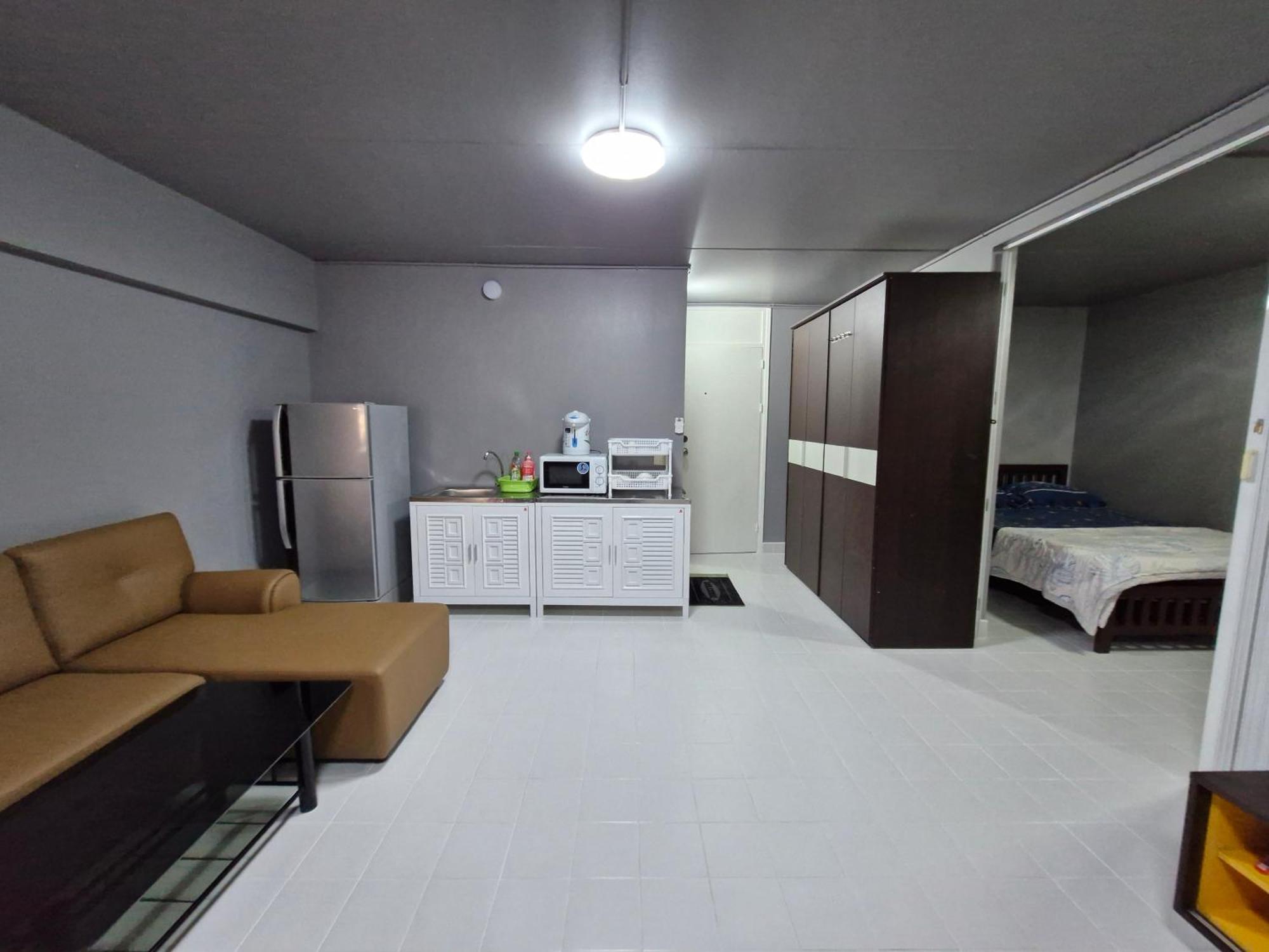 ห้องพักรายวัน เมืองทองธานี เรือนศรีตรัง Appartement *