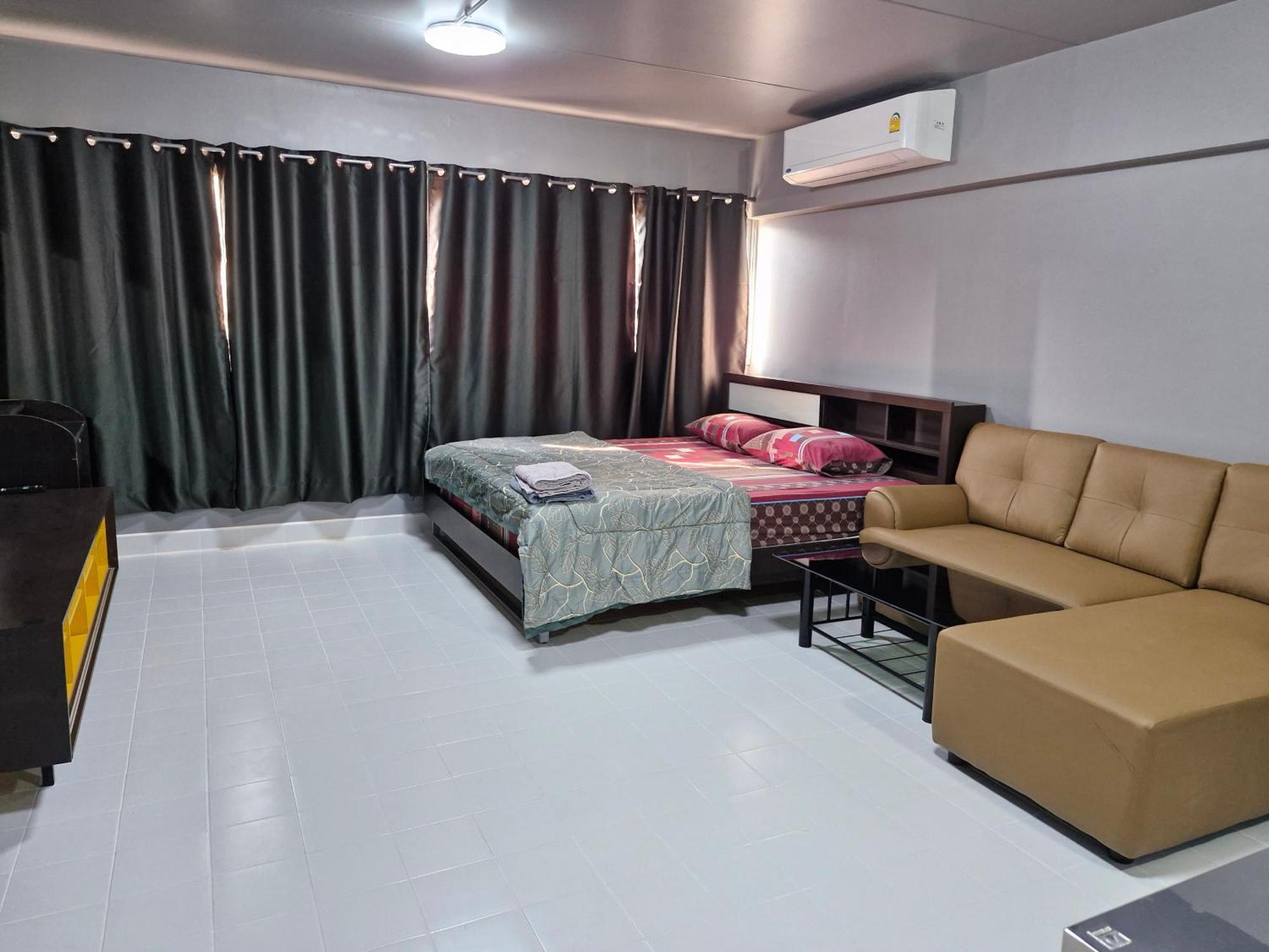 ห้องพักรายวัน เมืองทองธานี เรือนศรีตรัง Appartement Ban Bang Phang